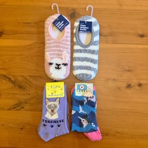 NWT Women's Crew & Cozy Gripper Socks
